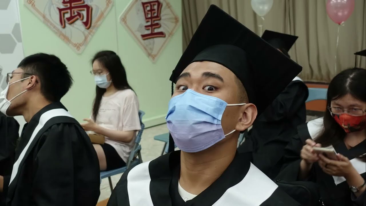 Link to 【畢業典禮】111學年度東華中文系畢業典禮回顧影片